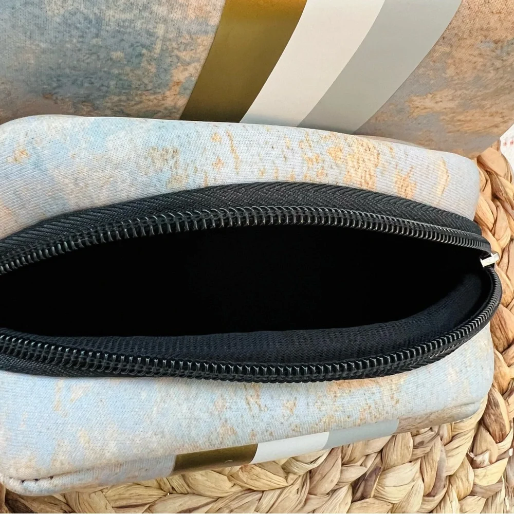 NWT Set of 2 Cosmetic Make-Up Toiletry Bags Neoprene Organizer Willow + Alder